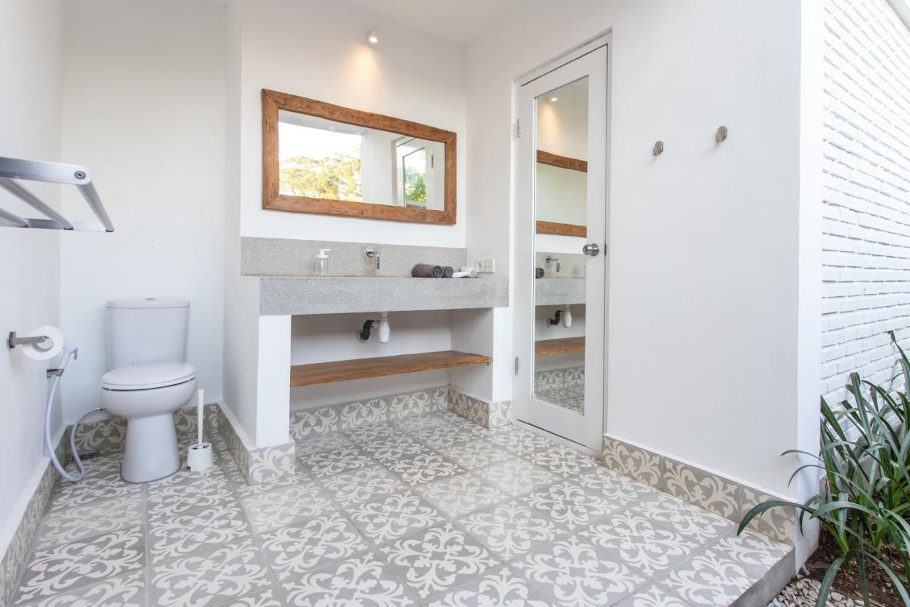 White Studio, Villa With Private Pool Canggu Luaran gambar